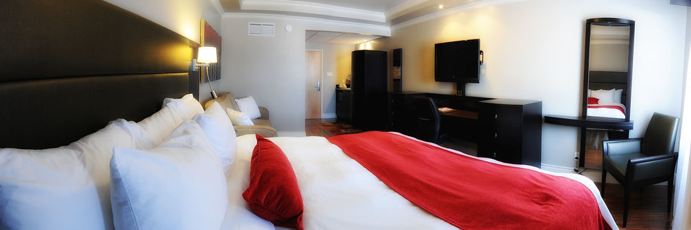 Hotel & Suites Le Dauphin 드럼먼드빌 외부 사진